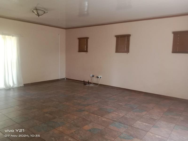 4 Bedroom Property for Sale in Kuruman Northern Cape